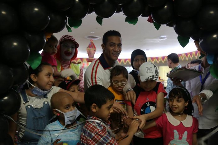 محمد رمضان يتبرع بـ 5 مليون جنيه لمستشفى سرطان الأطفال