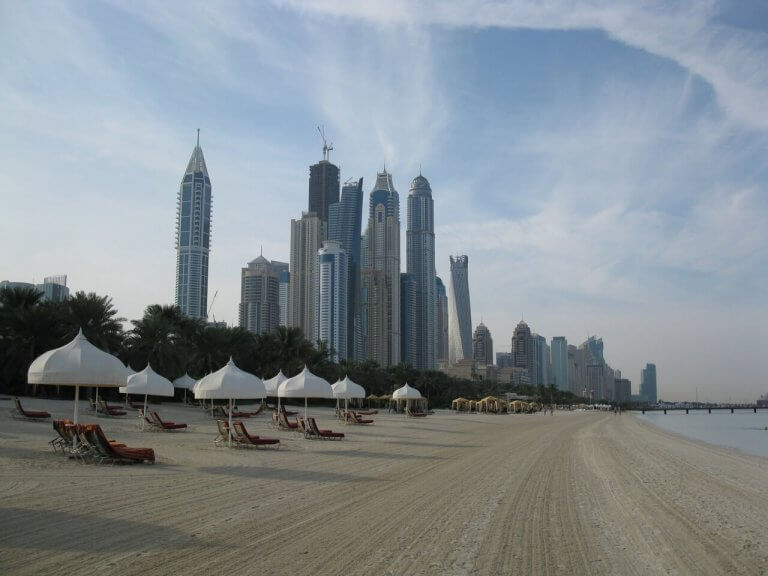 شواطئ الإمارات