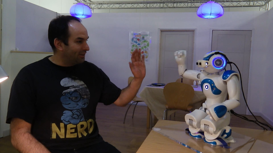 تدريب الروبوتات على التحدث مع البشر